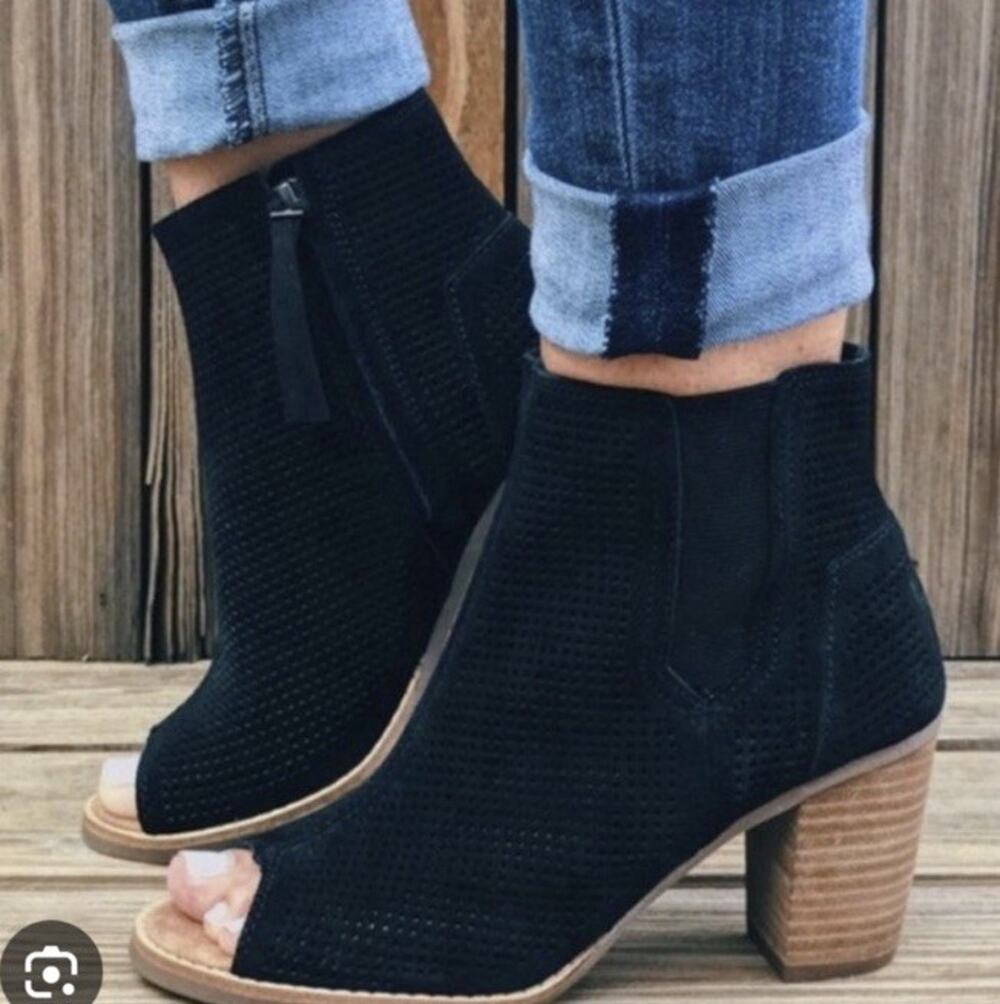 TOMS Black Perforated Suede Peep Toe Block Heel Ankle Bootie Zip Women's SIZE 11